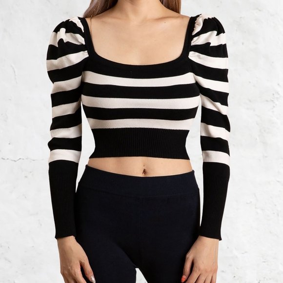 Fashion Capsule Tops - (Large) Puff Sleeve Crop Square Neck Stretched Long sleeve Large